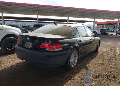 2006 BMW 750Li из США, поврежденный, VIN WBAHN83556DT63631